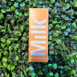 Cloud Glow Foam Brightening Primer